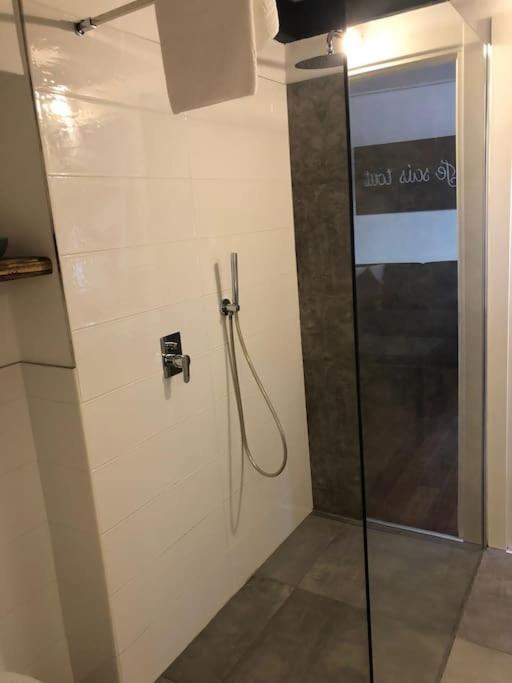 La Petite Maison - Two-Room Apartment بيرغامو المظهر الخارجي الصورة