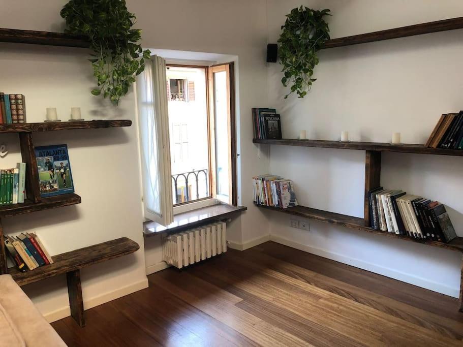 La Petite Maison - Two-Room Apartment بيرغامو المظهر الخارجي الصورة